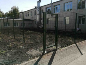 3D заборы для школы 15 метров фото в Химках